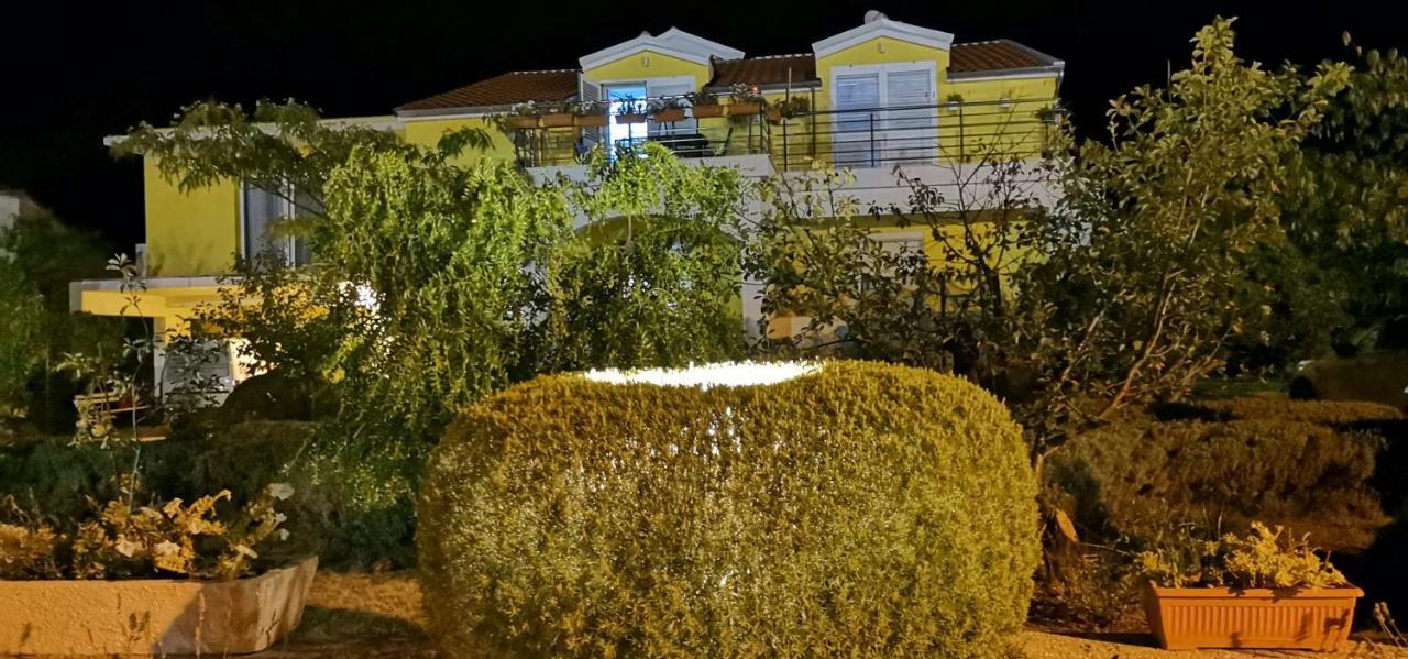 Andela Home - Krka Waterfalls Lozovac Exterior photo