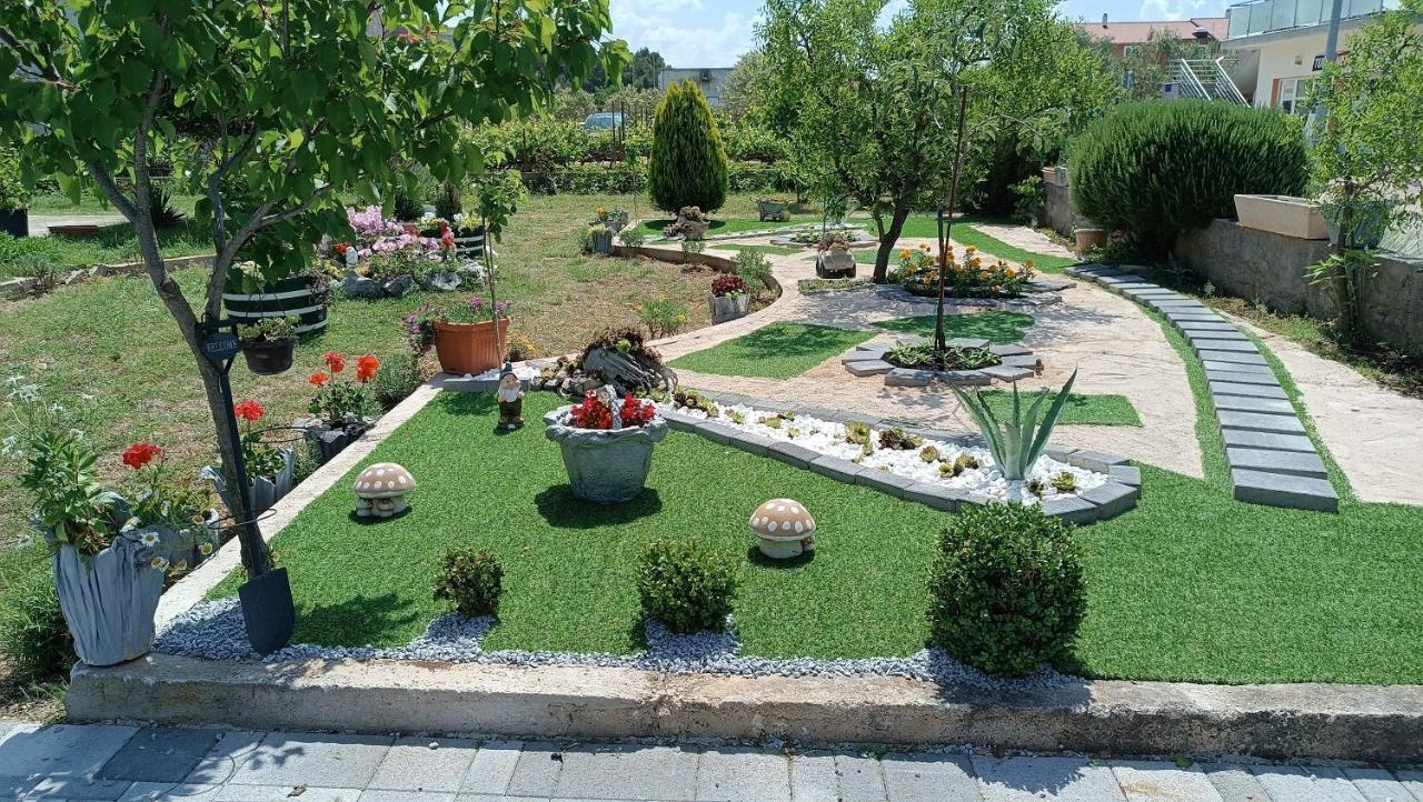 Andela Home - Krka Waterfalls Lozovac Exterior photo