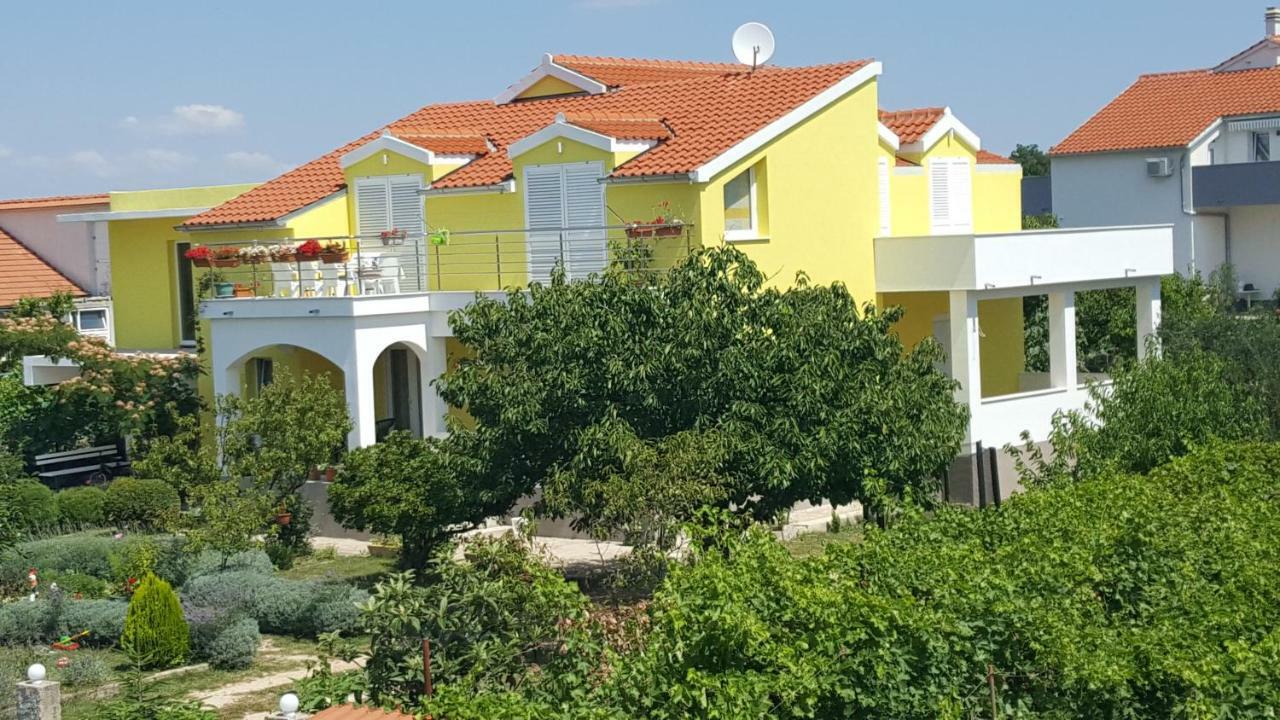 Andela Home - Krka Waterfalls Lozovac Exterior photo
